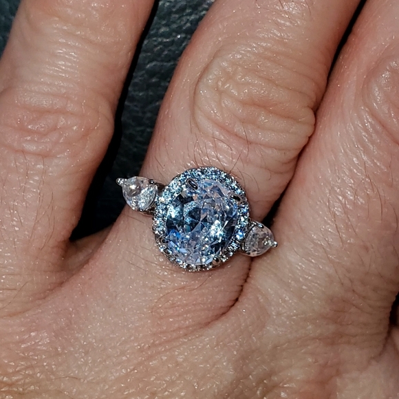 Nwot Moissanite Halo 925 Sterling Silver Ring sz 6 - Picture 15 of 15